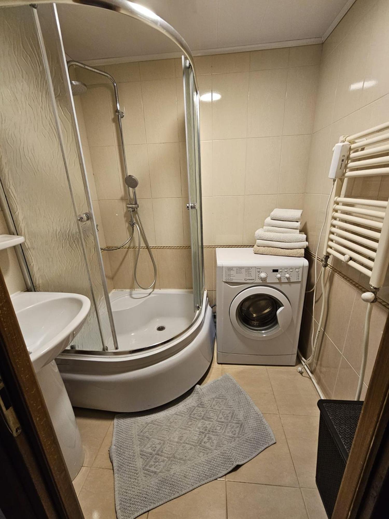 Apartament 2 Bedrooms, Botanica Kişinev Dış mekan fotoğraf