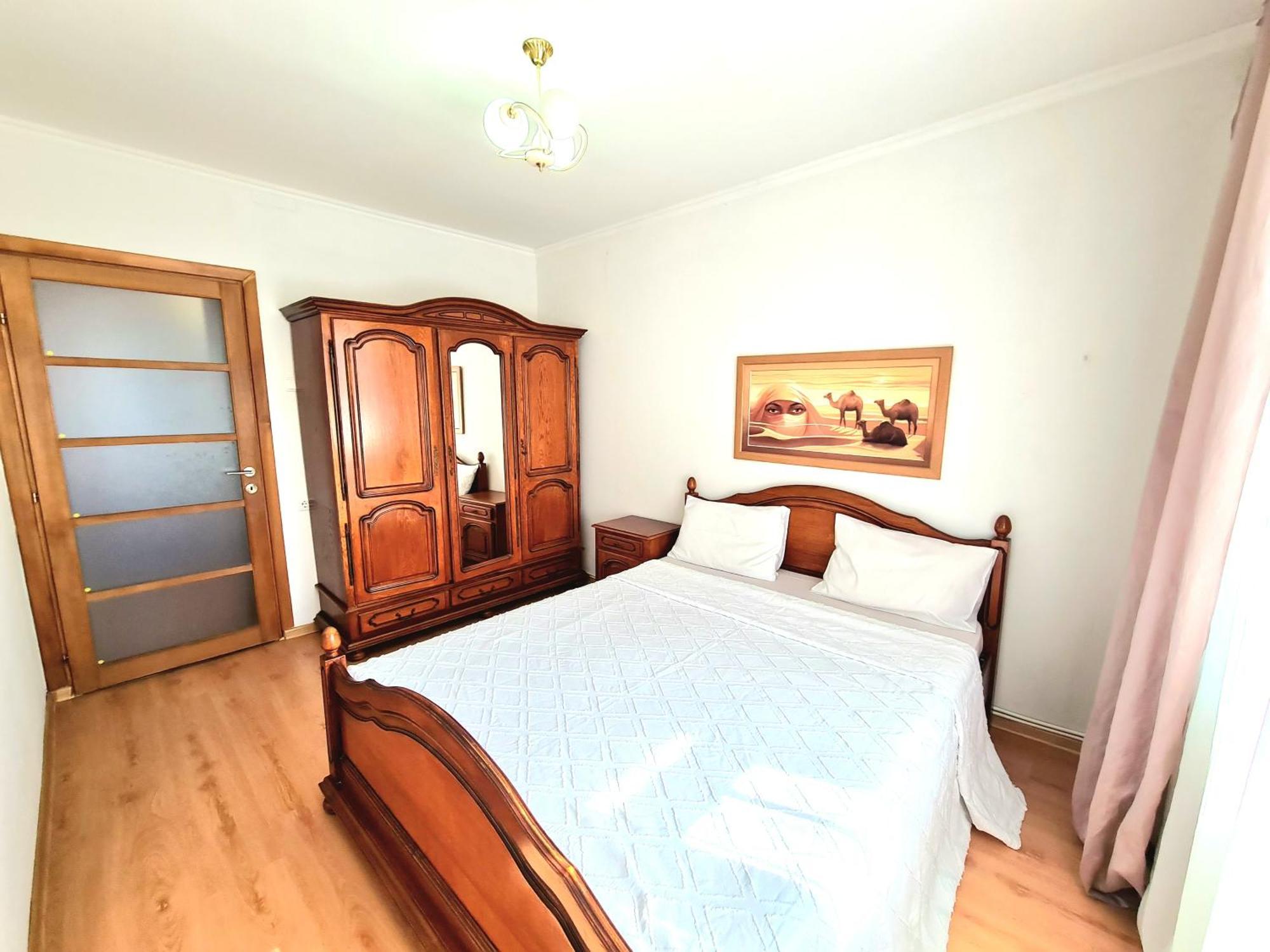 Apartament 2 Bedrooms, Botanica Kişinev Dış mekan fotoğraf